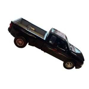 New‎ Ray Black Diecast Pickup Truck 1:32 Scale Gooseneck Hitch Toy Ford F-350